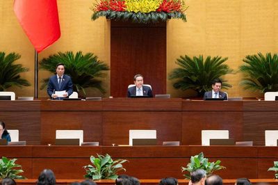 Hôm nay, Quốc hội thảo luận nhiều nội dung về pháp luật hình sự và thu hồi tài sản