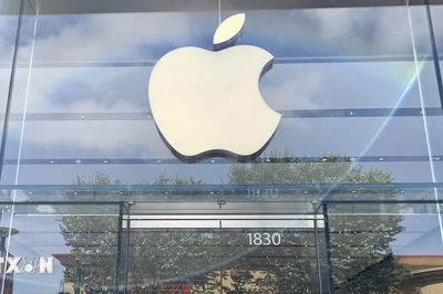 Apple đổi iPhone Duo mới cho khách hàng gặp lỗi màn hình gập