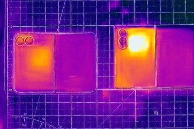 iPhone Duo và Galaxy Z Fold8: Smartphone nào nóng hơn?