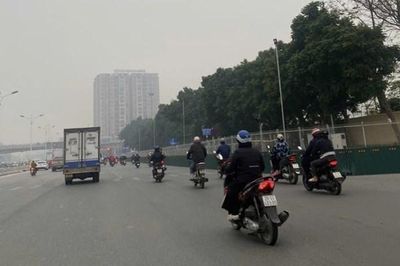 Nhiều giải pháp khắc phục ô nhiễm không khí ở Thủ đô Hà Nội