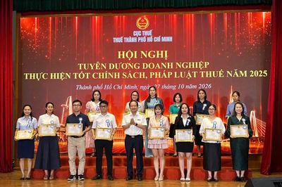 TP. Hồ Chí Minh tuyên dương 358 doanh nghiệp chấp hành tốt pháp luật thuế