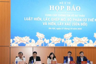 Bộ Y tế họp báo: Cấm lấy bộ phận cơ thể người dưới 18 tuổi khi còn sống