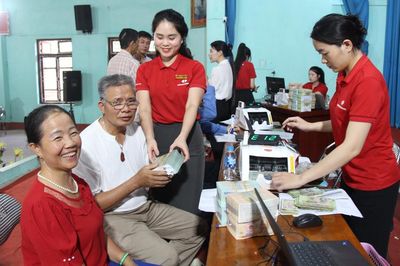 Lương Tài: 94 hộ dân tổ dân phố Văn Dương nhận hơn 116 tỷ đồng bồi thường giải phóng mặt bằng dự án sân bay Gia Bình