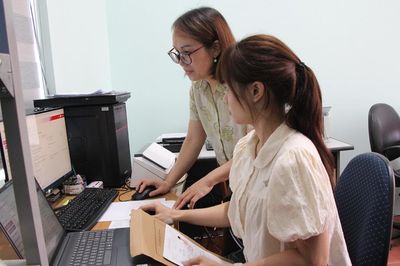 Phường Kép đi đầu trong số hóa hồ sơ đảng viên và duy trì dữ liệu "sống"