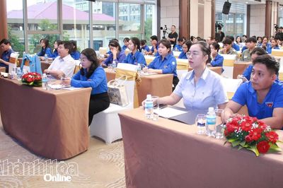 Tập huấn nâng cao kỹ năng thiết kế bao bì, mẫu mã và ghi nhãn sản phẩm cho thanh niên