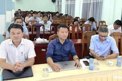 Tập huấn tuyên truyền về an toàn giao thông cho cán bộ, công chức, phóng viên, biên tập viên
