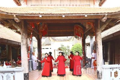 Để văn hóa Đất Tổ thành động lực phát triển
