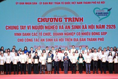 Hà Nội: Hơn 77 tỷ đồng được đóng góp để chung tay vì người nghèo