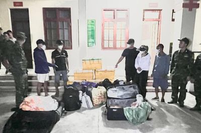 Triệt phá đường dây tuồn thực phẩm bẩn qua cửa khẩu