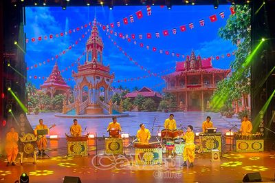 Âm nhạc Khmer Cà Mau tranh tài tại ngày hội nhạc cụ dân tộc toàn quốc