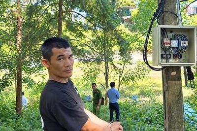 Bắt đối tượng trộm hơn 650 mét dây cáp điện tại công viên Diên Hồng
