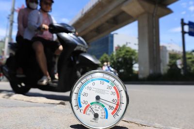 Mùa thu ở miền Bắc có tháng 10 nóng nhất trong 35 năm qua