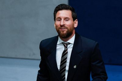 Báo Argentina nổi giận vì Messi mất Quả bóng vàng