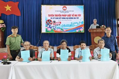 45 dòng họ tại Điện Bàn cam kết nói không với ma túy