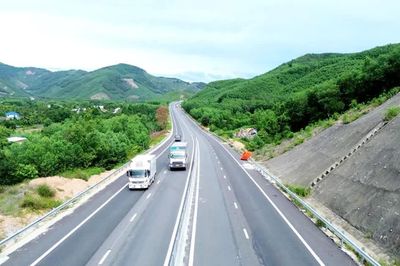 Hòa nhịp hành động 'Làm và làm đúng, làm quyết liệt, hiệu quả' - Bài 3: Không còn chỗ cho tư duy 'ẩn nấp'