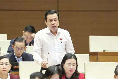 Gỡ vướng, tăng sức hút thị trường chứng khoán Việt Nam
