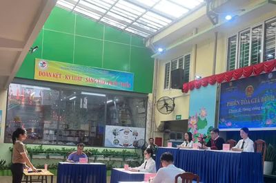 Giáo dục ý thức pháp luật cho học sinh thông qua 'Phiên tòa giả định'