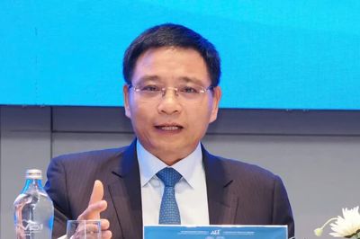 Trung tâm Tài chính quốc tế Việt Nam tại TPHCM phải có giao dịch thực tế trong tháng 11-2026