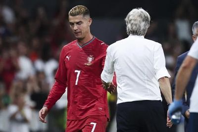 Ronaldo bất ngờ trở lại tuyển Bồ Đào Nha