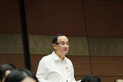 Dự án Luật Nhà ở (sửa đổi): Đại biểu đề nghị hạn chế chủ đầu tư nộp tiền thay vì xây nhà ở xã hội