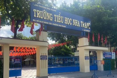Thông tin mới về 'siêu trường' hơn 10.500 học sinh ở Nha Trang