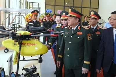 Đại tướng Nguyễn Trọng Nghĩa 'đặt hàng' với Học viện Kỹ thuật Quân sự