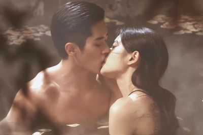 Cảnh nóng táo bạo của Thừa Lỗi và Từ Nhược Hàm phim 'Ngọc điệm thu'