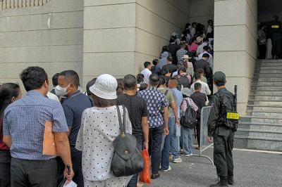 Nữ bị hại vụ Mr Pips khai bị 20 côn đồ đến nhà 'truy sát', phải trốn ra nước ngoài