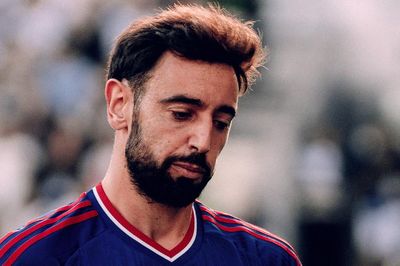 HLV Simeone muốn kéo Bruno Fernandes từ MU về Atletico