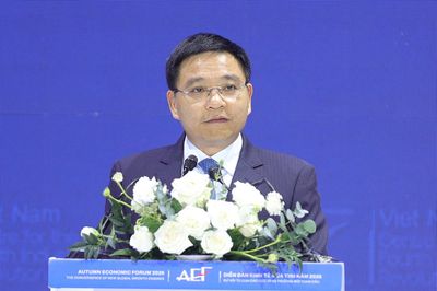 Phó Thủ tướng kỳ vọng TPHCM trở thành cực tăng trưởng mới có uy tín