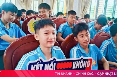 Lan tỏa chiến dịch 'Không một mình 2026', bảo vệ trẻ em trên không gian mạng