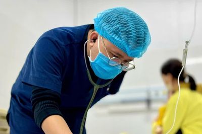 Cần Thơ: Bác sỹ 'chạy đua' cứu sống bệnh nhi nguy kịch do nhiễm cúm A nặng