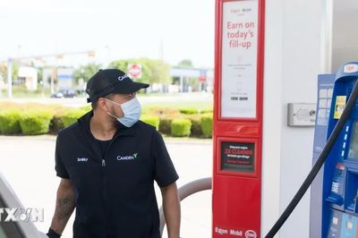 Mỹ đón nguồn cung dầu từ Venezuela và Nga