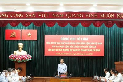 Tổng Bí thư, Chủ tịch nước làm việc với Ban Thường vụ Thành ủy Thành phố Hồ Chí Minh