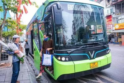 Nghiên cứu miễn phí vé tháng giao thông công cộng với người làm việc tại khu công nghệ cao