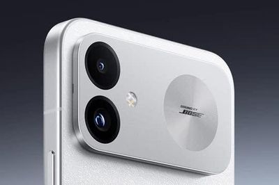 Smartphone màn hình OLED 165Hz, chip Snapdragon 8 Elite, pin 10.000mAh, giá gần 14 triệu đồng