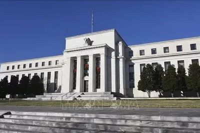 FED bắt đầu kỳ họp giữa sức ép lạm phát