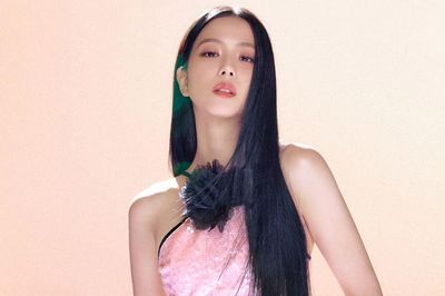 Jisoo gây tranh cãi với phát âm tiếng Anh trong ca khúc mới