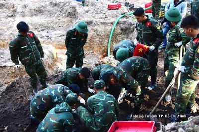 Thêm 6 bộ hài cốt liệt sĩ được quy tập tại Công viên Lê Thị Riêng