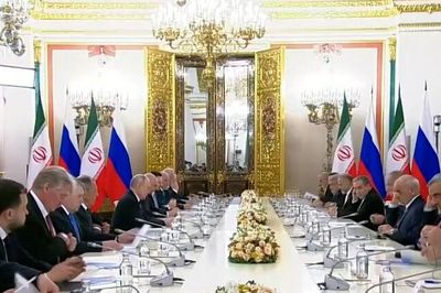 Nga, Iran cam kết mở rộng hợp tác song phương