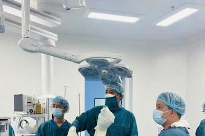 Ứng dụng cánh tay robot trong phẫu thuật nội soi khớp vai