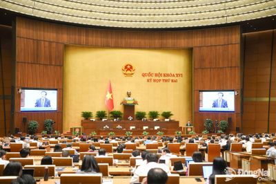 Kỳ họp thứ hai, Quốc hội khóa XVI: Hoàn thiện quy định, bảo đảm chính sách hỗ trợ thực sự đến với người khó khăn về nhà ở