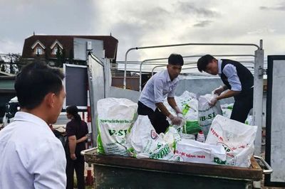 Phân loại rác tại nguồn: Khoảng cách từ luật đến nếp sống
