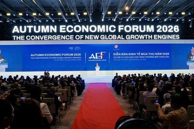 Việt Nam tìm động lực tăng trưởng từ công nghệ, vốn...