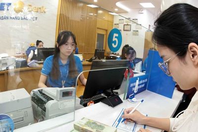 Lãi suất cho vay giảm, doanh nghiệp vẫn cần vốn dài hạn