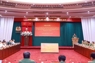 Kỷ nguyên số làm xuất hiện nhiều vấn đề an ninh phi truyền thống mới