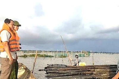 Ngăn chặn lấn chiếm mặt nước, giữ gìn hệ sinh thái đầm phá Tam Giang