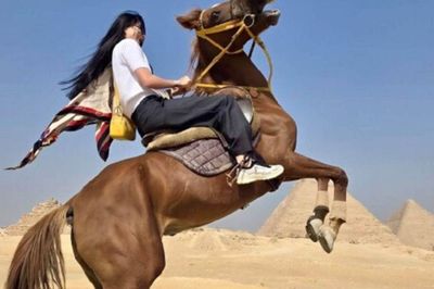 Chân dài sinh năm 1989 cao 1,78m lấy chồng doanh nhân Italy, sống trong căn hộ 130 tỷ ở Dubai, xách túi nửa tỷ đi du lịch