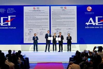 TPHCM công bố 12 dự án đầu tư trị giá hơn 13 tỷ USD, đón 10 thành viên đầu tiên của VIFC-HCMC