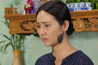 Căn nhà không mái che tập 9: Hạnh đau lòng báo tin Bình qua đời cho các con